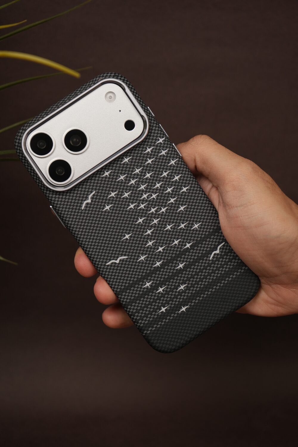 MagSafe Carbon Fiber Textured Print Case for iPhone 17 Pro / 17 Pro Max