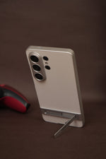 Samsung Galaxy S26 Ultra Metallic Stand Case