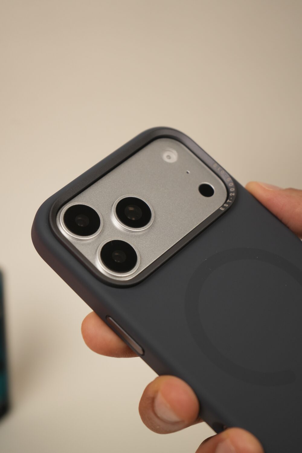 iPhone 17 Series: Silicone MagSafe Case / Cover