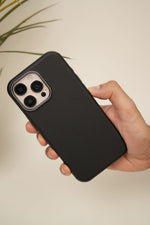 iPhone 16 Pro Max Pebble Grain Leather MagSafe Case with Metal Camera Bump | Slim & Anti-Scratch