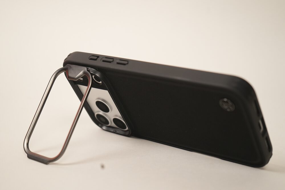 iPhone 17 Pro Max Genuine Leather Case with Metal Camera Frame & Microfiber Lining