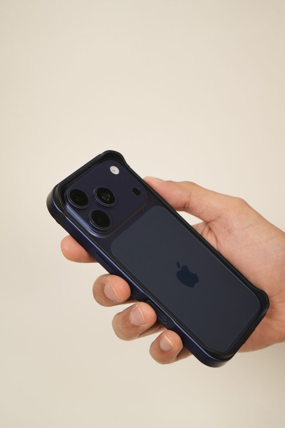 iPhone 17 Pro Max Metal Bumper Case with Reinforced Corners & Raised Camera Edges | Slim Industrial Protection