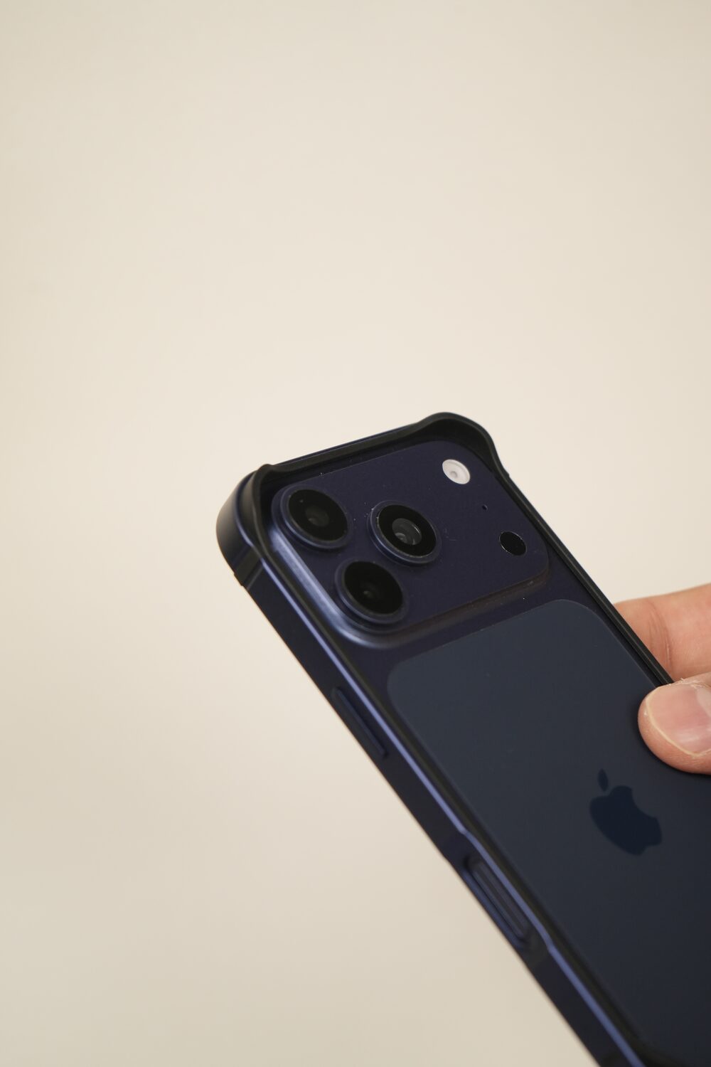 iPhone 17 Pro Max Metal Bumper Case with Reinforced Corners & Raised Camera Edges | Slim Industrial Protection