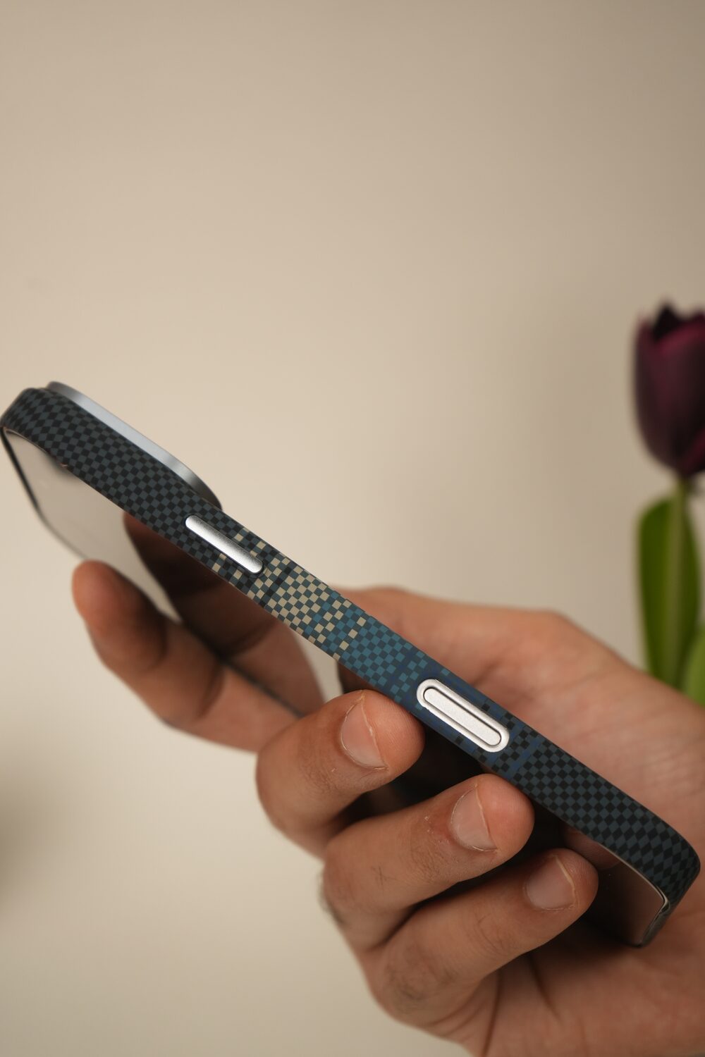 iPhone 17 Pro Max Carbon Fiber Texture Design Hard Pc MagSafe Case Cover BlueGreen