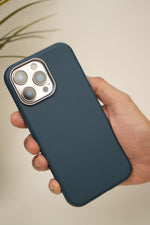 iPhone 16 Pro Max Pebble Grain Leather MagSafe Case with Metal Camera Bump | Slim & Anti-Scratch