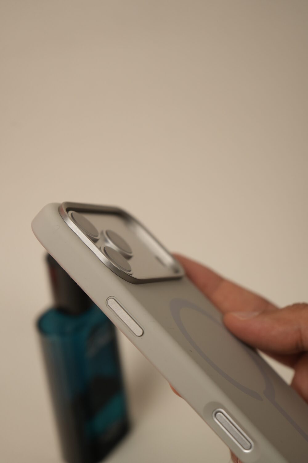 iPhone 17 Series: Silicone MagSafe Case / Cover