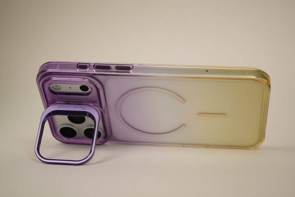 iPhone 17 Pro Max Gradient Translucent MagSafe Case with Electroplated Lens Holder | PC+TPU Hybrid