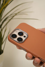 iPhone 16 Pro Max Pebble Grain Leather MagSafe Case with Metal Camera Bump | Slim & Anti-Scratch