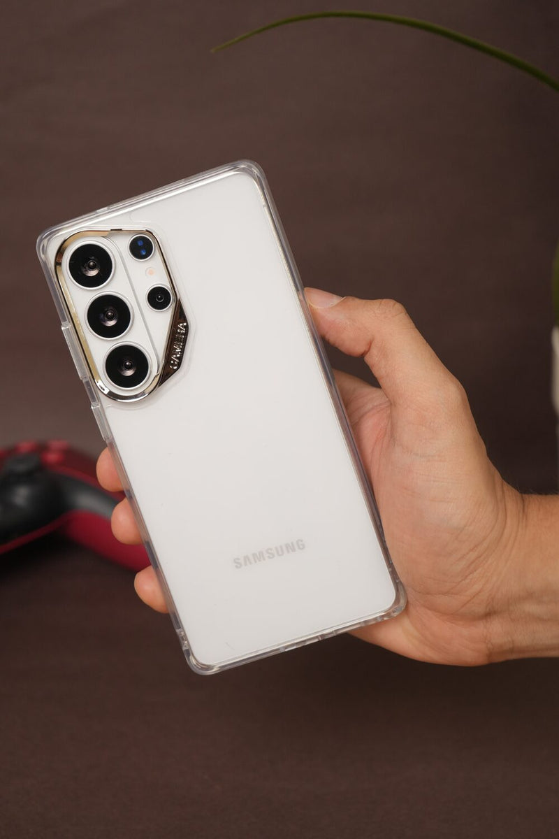 Samsung Galaxy S26 Ultra Clear Case – Gold Camera Frame (Transparent)